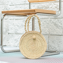 Circle straw shoulder bag
